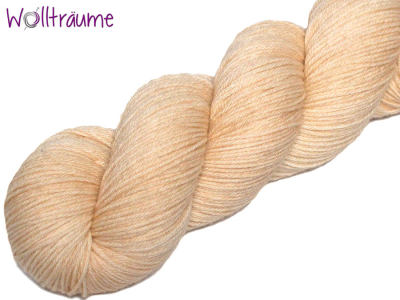 Molly High Twist Sandstrand, Uni marmoriert, handgefärbte Wolle von wollträume